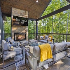 NEW! Lux, Hot Tub, Game Room, King Suites, Lounge