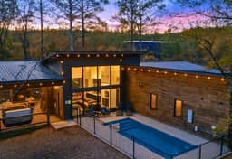 NEW! Heated Pool, Hot Tub, Outdoor Lounge, Games
