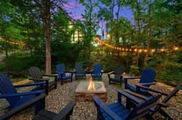 Creekfront, Pickleball, Hot Tub, Batting Cage!