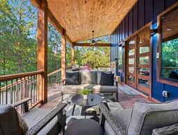 NEW! Tipi, Hot Tub, Games, Fire Pit, King Beds