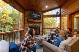 Timber Lodge - Image 2