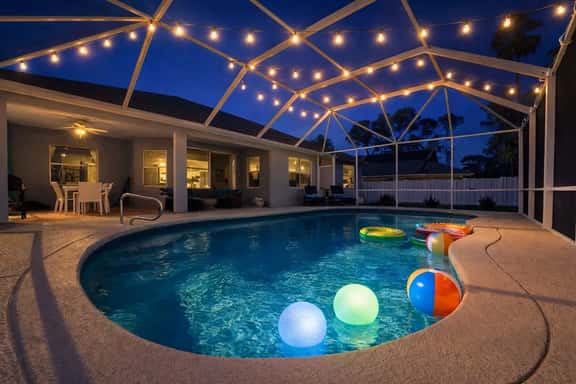 NEW! Heated Pool, Fire Pit, Near Beaches, Dining - Image 1
