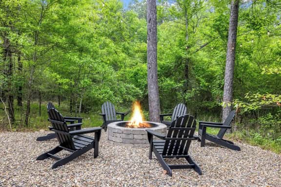 NEW! Hot Tub, Arcade, Creek, Bball Court, King Bds
