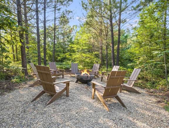 NEW! Tipi, Hot Tub, Games, Fire Pit, King Beds